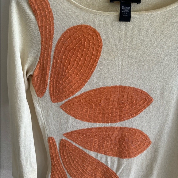 Ivory Long-Sleeve Top with Orange Accent - Picture 3 of 8